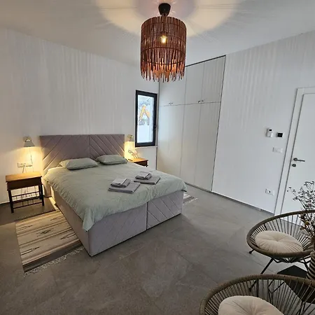 Lyra - Modern 4-star In Istria *